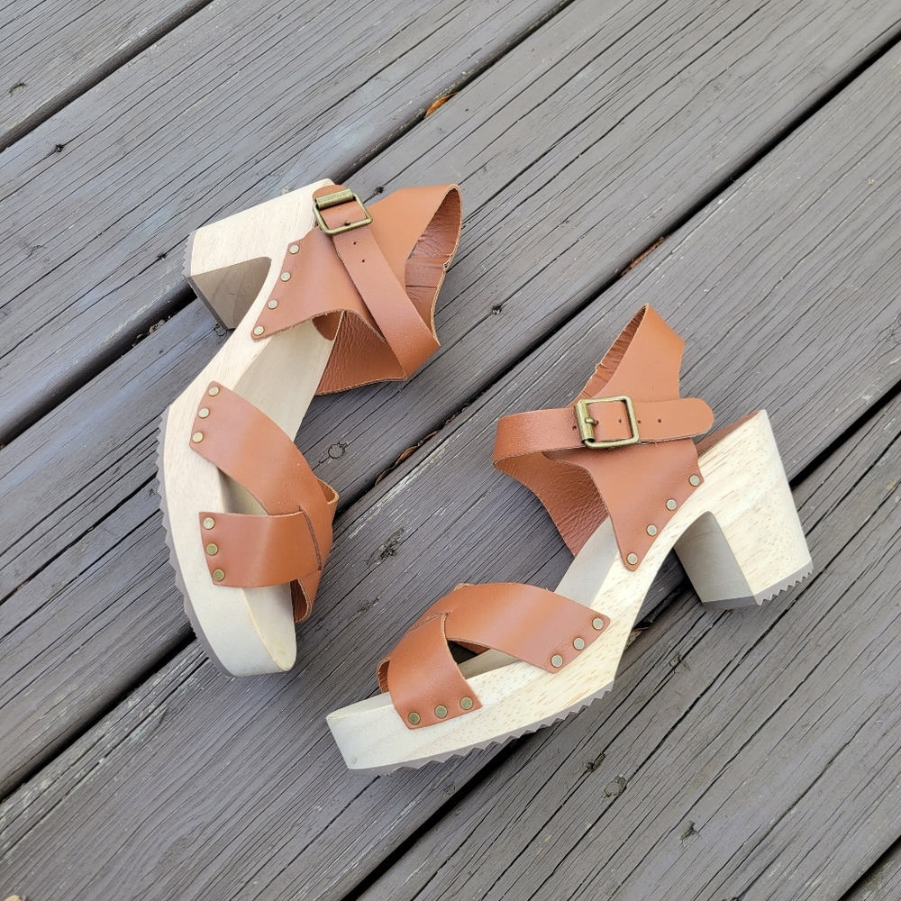 LOFT Y2K Criss Cross Whiskey Brown Leather Wooden Heeled Platform Clog Sandals 8 - Picture 6 of 8
